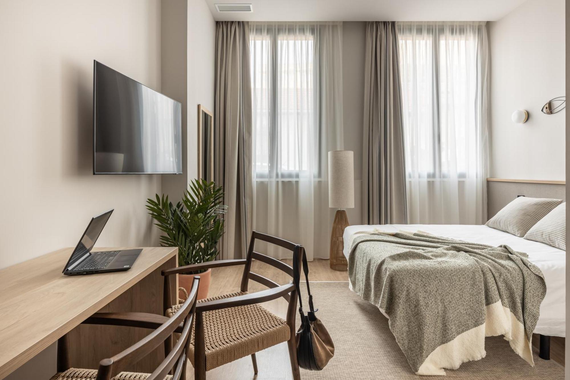 Libere Malaga Trinidad Appartement Buitenkant foto